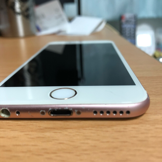 iPhone6s 本体 64GB SIMロック解除済 1