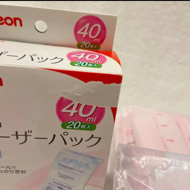 Pigeon(ピジョン)の11点まとめ売り！ピジョン　電動　手動搾乳機　さく乳器　出産準備　授乳　哺乳瓶 キッズ/ベビー/マタニティの授乳/お食事用品(その他)の商品写真