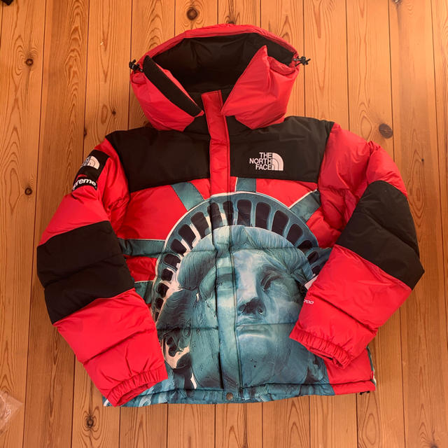 Supreme(シュプリーム)のSupreme/The North Face Statue of Liberty メンズのジャケット/アウター(ダウンジャケット)の商品写真
