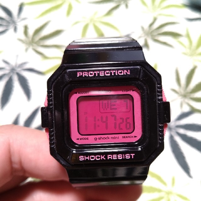 CASIO g-shock mini gmn-550　ジーショック　ブラック