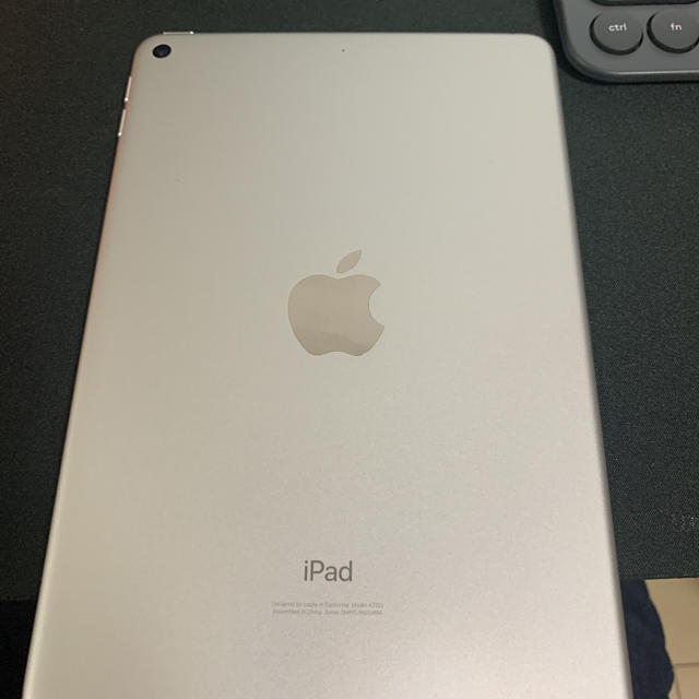 iPad mini 5 64GB wifi (最新モデル) 1