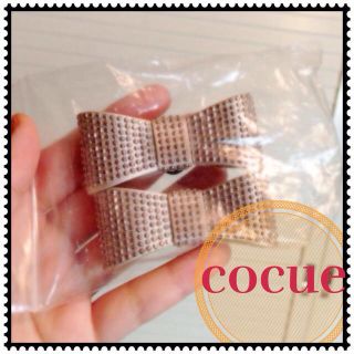 コキュ(COCUE)のcocue♡スタッズリボンシュークリップ(その他)