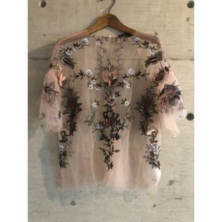 ザラ(ZARA)の刺繍シースルーブラウス花柄(シャツ/ブラウス(半袖/袖なし))