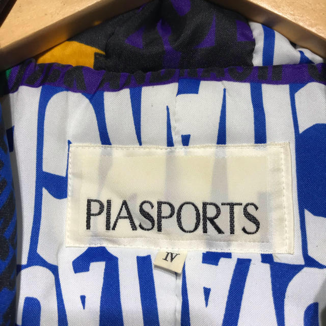 PIASPORTS ピアスポーツ フードジャケット size Ⅳ