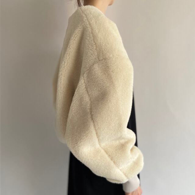 HYKE - HYKE FAUX SHEARLING BOLERO新品タグつきの通販 by きい's shop