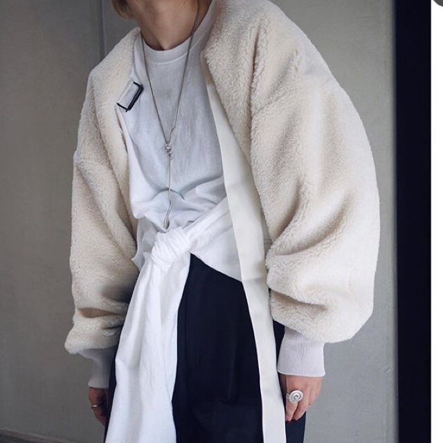 HYKE - HYKE FAUX SHEARLING BOLERO新品タグつきの通販 by きい's shop