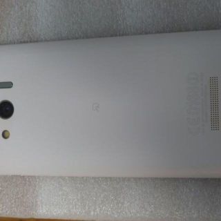 シャープ(SHARP)のAQUOS PHONE Xx mini 303SH　ホワイト (スマートフォン本体)