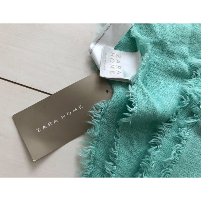 ZARA HOME(ザラホーム)の￥6,590新品ザラホームZARA HOMEブランケット インテリア/住まい/日用品の寝具(毛布)の商品写真