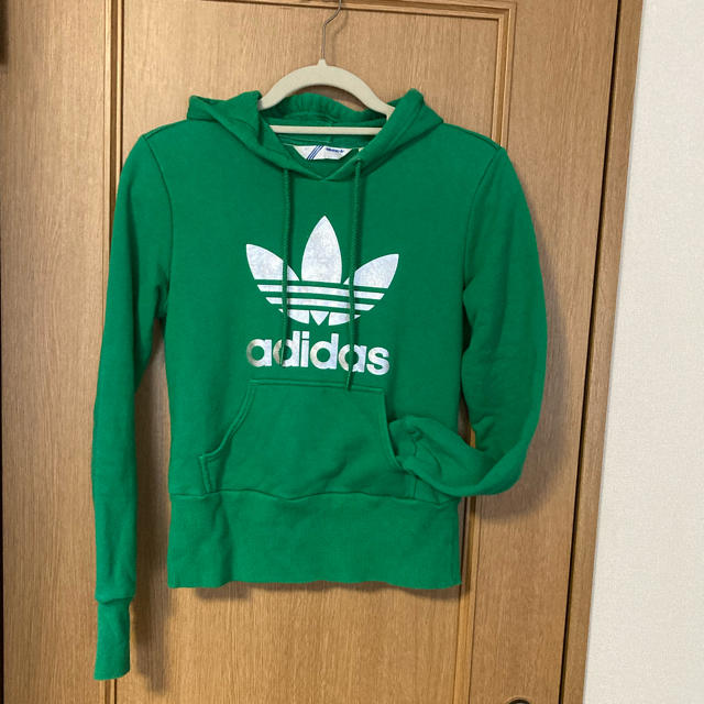 adidas(アディダス)のadidas パーカー レディースのトップス(パーカー)の商品写真