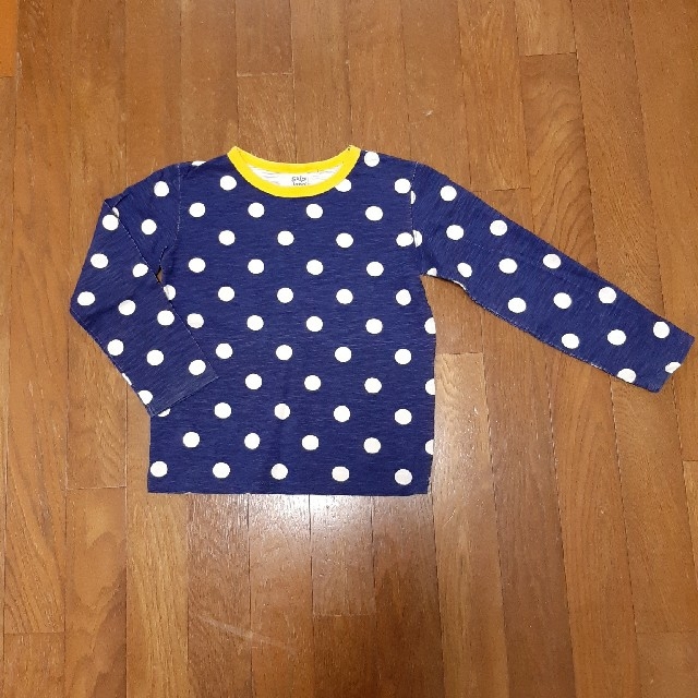 ロンT　120㎝ キッズ/ベビー/マタニティのキッズ服男の子用(90cm~)(Tシャツ/カットソー)の商品写真