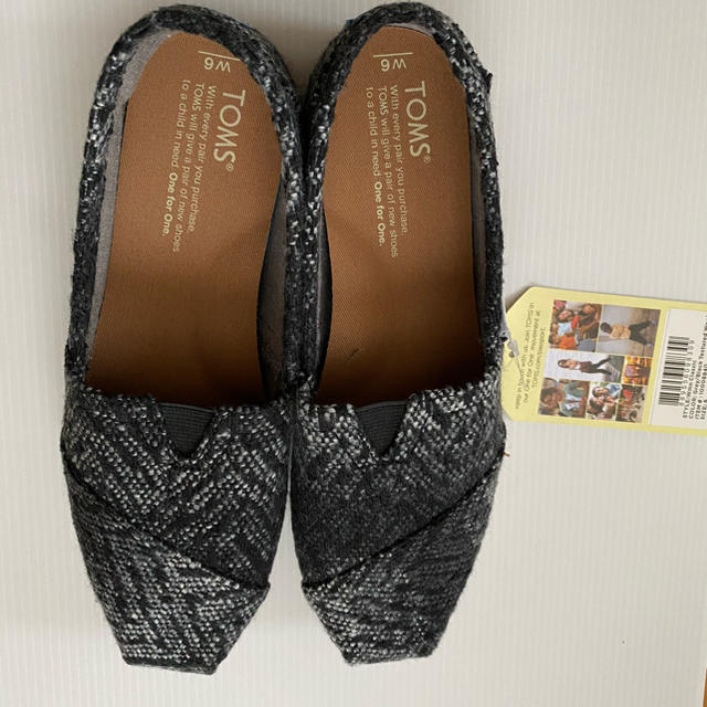 TOMS(トムズ)のはぁ様専用tomsフラットシューズ レディースの靴/シューズ(スリッポン/モカシン)の商品写真