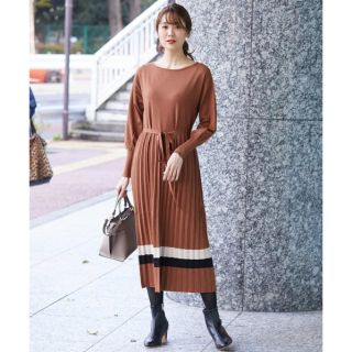 ロペピクニック(Rope' Picnic)の新品未使用タグ付き アコーディオンプリーツワンピース(ロングワンピース/マキシワンピース)