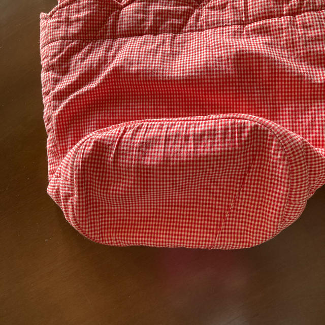赤ギンガムチェックの布バッグ（バケツ型） ハンドメイドのファッション小物(バッグ)の商品写真