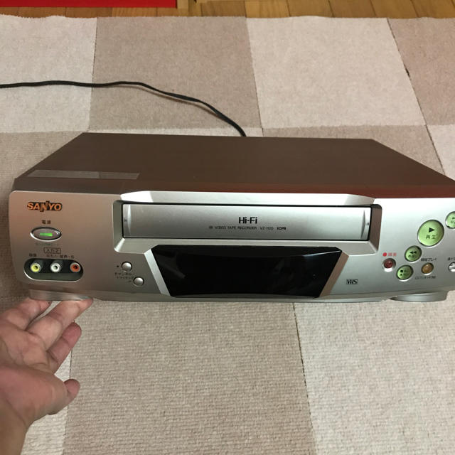 SANYO - VHSビデオテープレコーダー(VZ-H20)の通販 by rui's SANYO - VHSビデオテープレコーダー(VZ-H20)の通販 by rui's