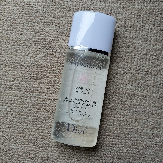 Dior(ディオール)のDior 化粧水　スノー ブライトニング エッセンスローション コスメ/美容のスキンケア/基礎化粧品(化粧水/ローション)の商品写真