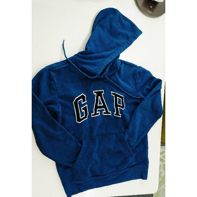 GAP Kids(ギャップキッズ)の送料込み!!GAPkidsパーカー。定番のヤツ。 キッズ/ベビー/マタニティのキッズ服男の子用(90cm~)(ジャケット/上着)の商品写真