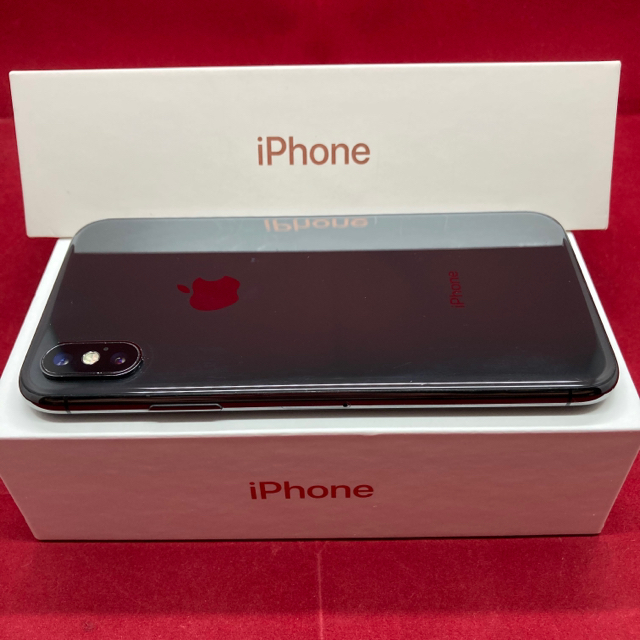 Apple(アップル)のSIMフリー iPhoneX 64GB ブラック 上美品 スマホ/家電/カメラのスマートフォン/携帯電話(スマートフォン本体)の商品写真