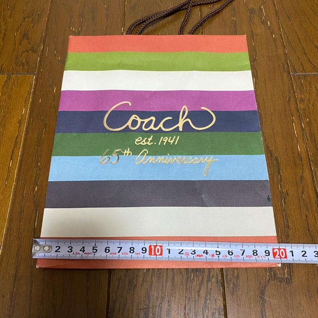 COACH(コーチ)のコーチ　ショップ紙袋　まとめて5枚 レディースのバッグ(ショップ袋)の商品写真