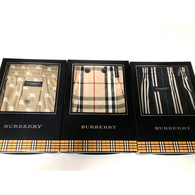 BURBERRY(バーバリー)の新品【バーバリー　BURBERRY】トランクス　3点セット メンズのアンダーウェア(トランクス)の商品写真