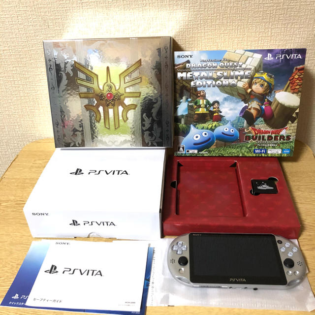 PSVITA ドラゴンクエスト ビルダーズ 同梱版 メタルスライム エディション