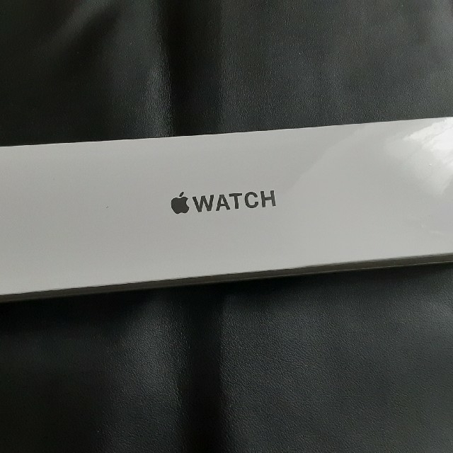 Apple Watch SE(GPSモデル)- 40mmスペースグレイ