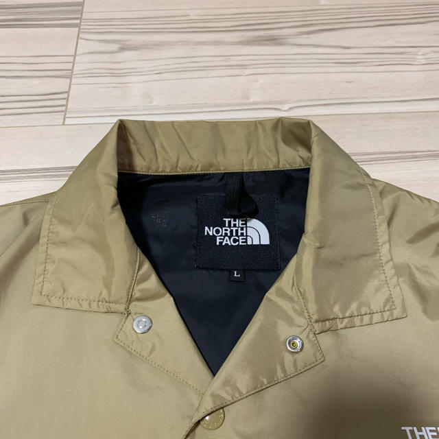 THE NORTH FACE(ザノースフェイス)のノースフェイス コーチジャケット NP21836 ツイルベージュ WB 希少 メンズのジャケット/アウター(ナイロンジャケット)の商品写真