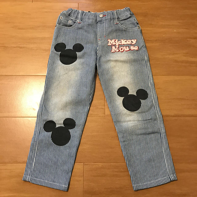 Disney(ディズニー)の（専用出品）ミッキーマウス デニム 110 キッズ/ベビー/マタニティのキッズ服男の子用(90cm~)(パンツ/スパッツ)の商品写真