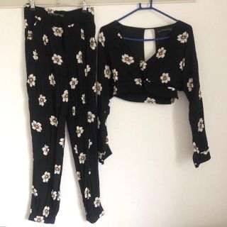 ザラ(ZARA)のZARA セットアップ　美品(セットアップ)