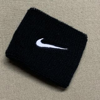 ナイキ(NIKE)のNIKE☆リストバンド(トレーニング用品)