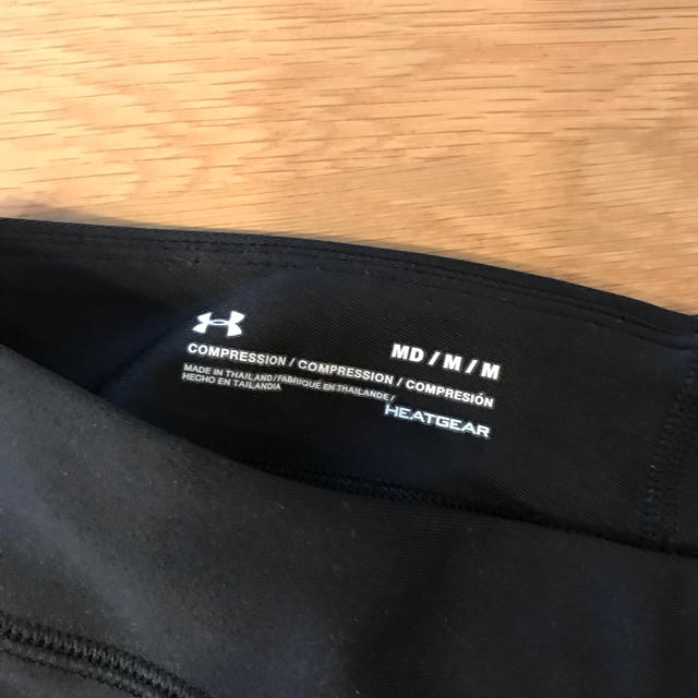 UNDER ARMOUR(アンダーアーマー)のairi様専用 アンダーアーマー スパッツのみ スポーツ/アウトドアのランニング(ウェア)の商品写真