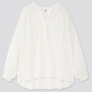 ユニクロ(UNIQLO)のハチ様専用❗ユニクロ■コットンドビーギャザーブラウス(シャツ/ブラウス(長袖/七分))