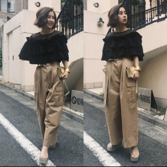 Ameri VINTAGE(アメリヴィンテージ)のAmeri【未使用】UNDULATE SHEER TOP レディースのトップス(シャツ/ブラウス(半袖/袖なし))の商品写真