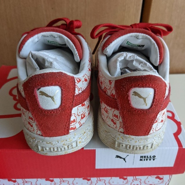 PUMA(プーマ)のまー様専用☆PUMA × HELLO KITTY　 スニーカー18cm キッズ/ベビー/マタニティのキッズ靴/シューズ(15cm~)(スニーカー)の商品写真