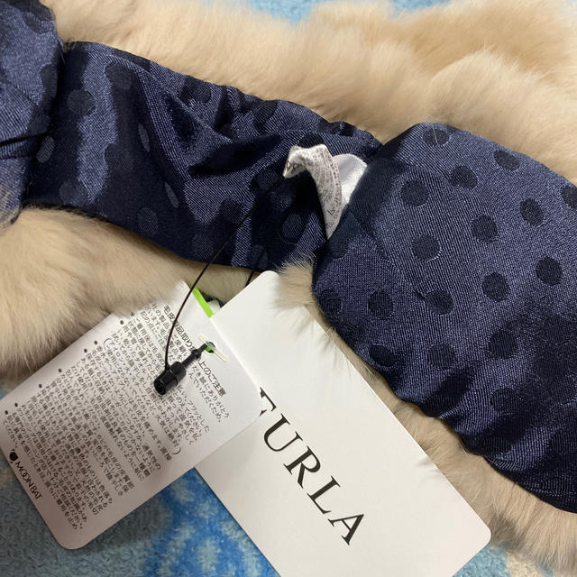 Furla(フルラ)の新品FURLA フルラ　リボンマフラー　レッキスファー レディースのファッション小物(マフラー/ショール)の商品写真