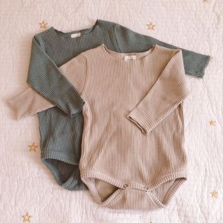 モンべべmonbebeリバロンパース2着セット(ロンパース)