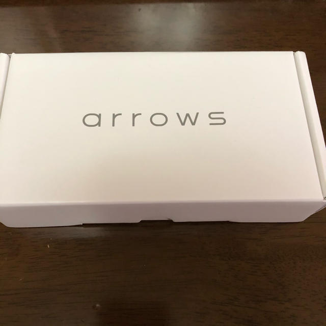 arrows M05  ホワイト