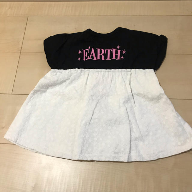 EARTHMAGIC(アースマジック)のアースマジック　チュニック キッズ/ベビー/マタニティのキッズ服女の子用(90cm~)(Tシャツ/カットソー)の商品写真