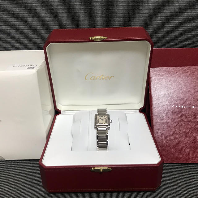 Cartier(カルティエ)のカルティエ タンク フランセーズ レディースのファッション小物(腕時計)の商品写真