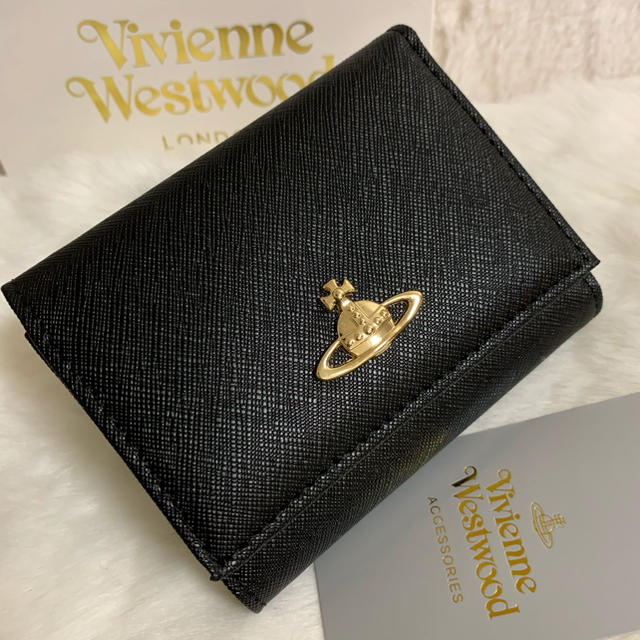 Vivienne Westwood(ヴィヴィアンウエストウッド)のVivienne Westwood ★新品★二つ折り財布 レザー 黒　ブラック レディースのファッション小物(財布)の商品写真