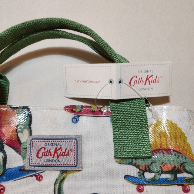 Cath Kidston(キャスキッドソン)の【新品】キャスキッドソン  ミニトートバッグ　スケートボードティノ レディースのバッグ(トートバッグ)の商品写真