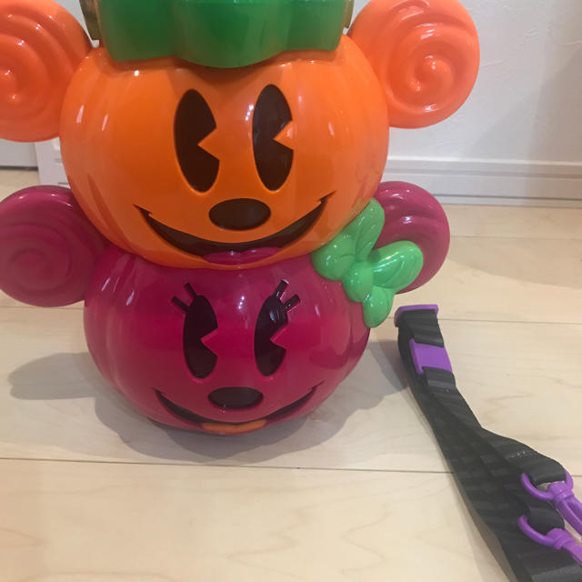 Disney(ディズニー)のハロウィン　ポップコーンバケット   ディズニー　ミッキー　ミニー エンタメ/ホビーのおもちゃ/ぬいぐるみ(キャラクターグッズ)の商品写真
