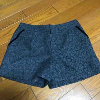 アンタイトル(UNTITLED)の美品　ヒョウ柄ショートパンツ　アンタイトル   (ショートパンツ)