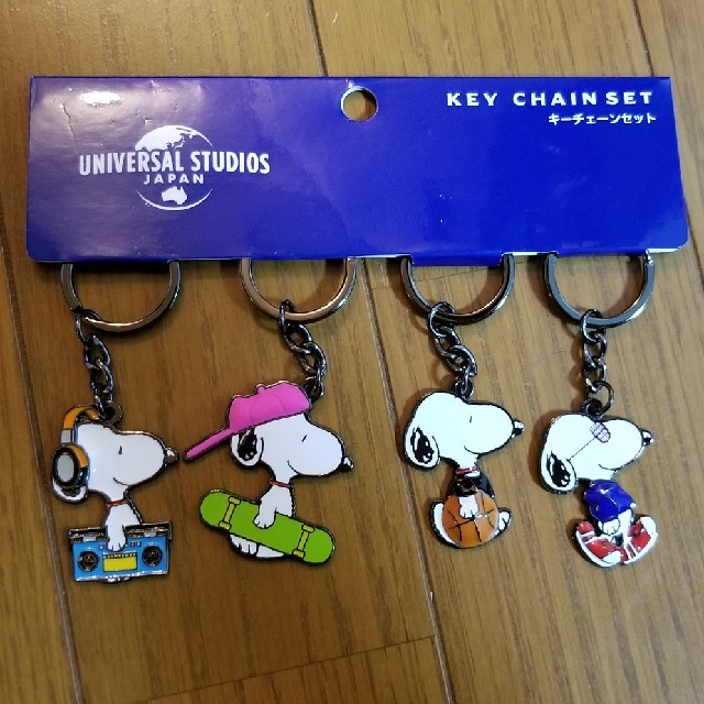 Snoopy Usj スヌーピー キーチェーンセット 新品の通販 By ゆきだるまちゃん S Shop スヌーピーならラクマ Snoopy Usj スヌーピー キーチェーンセット 新品の通販 By ゆきだるまちゃん S Shop スヌーピーならラクマ