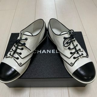 CHANEL(レースアップ ・ ローファー/革靴)のフリマアイテム一覧 CHANEL(レースアップ ・ ローファー/革靴)のフリマアイテム一覧