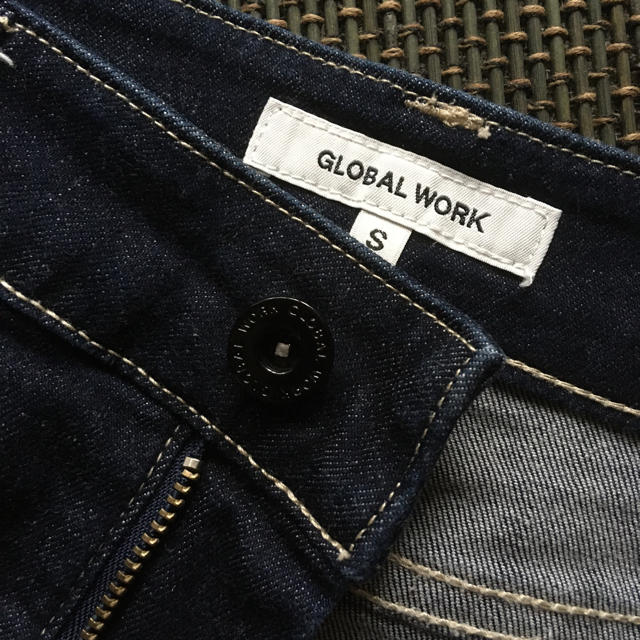 GLOBAL WORK(グローバルワーク)の美品　global work グローバルワーク　デニムスカート　タイトスカート レディースのスカート(ひざ丈スカート)の商品写真