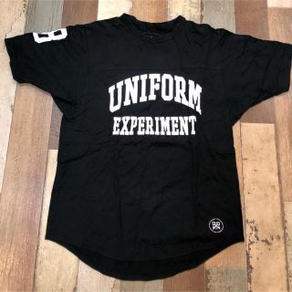 ユニフォームエクスペリメント(uniform experiment)のuniform experiment football t フットボール(Tシャツ/カットソー(半袖/袖なし))