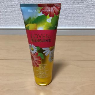 バスアンドボディーワークス(Bath & Body Works)の《Ya様専用》ボディクリーム(ボディクリーム)