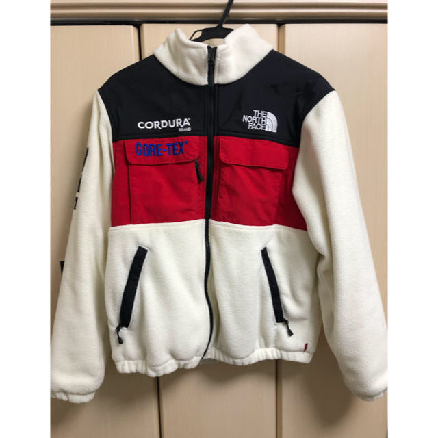 The north face × supreme フリース　ホワイト