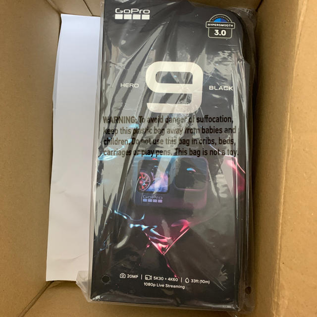 GoPro(ゴープロ)の【新品、SD付】GoPro HERO 9 BLACK スマホ/家電/カメラのカメラ(ビデオカメラ)の商品写真