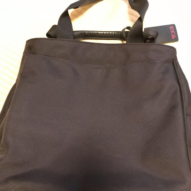 TUMI(トゥミ)のTUMI トゥミ　ビジネストート　ビジネスバッグ　PCポケット メンズのバッグ(ビジネスバッグ)の商品写真
